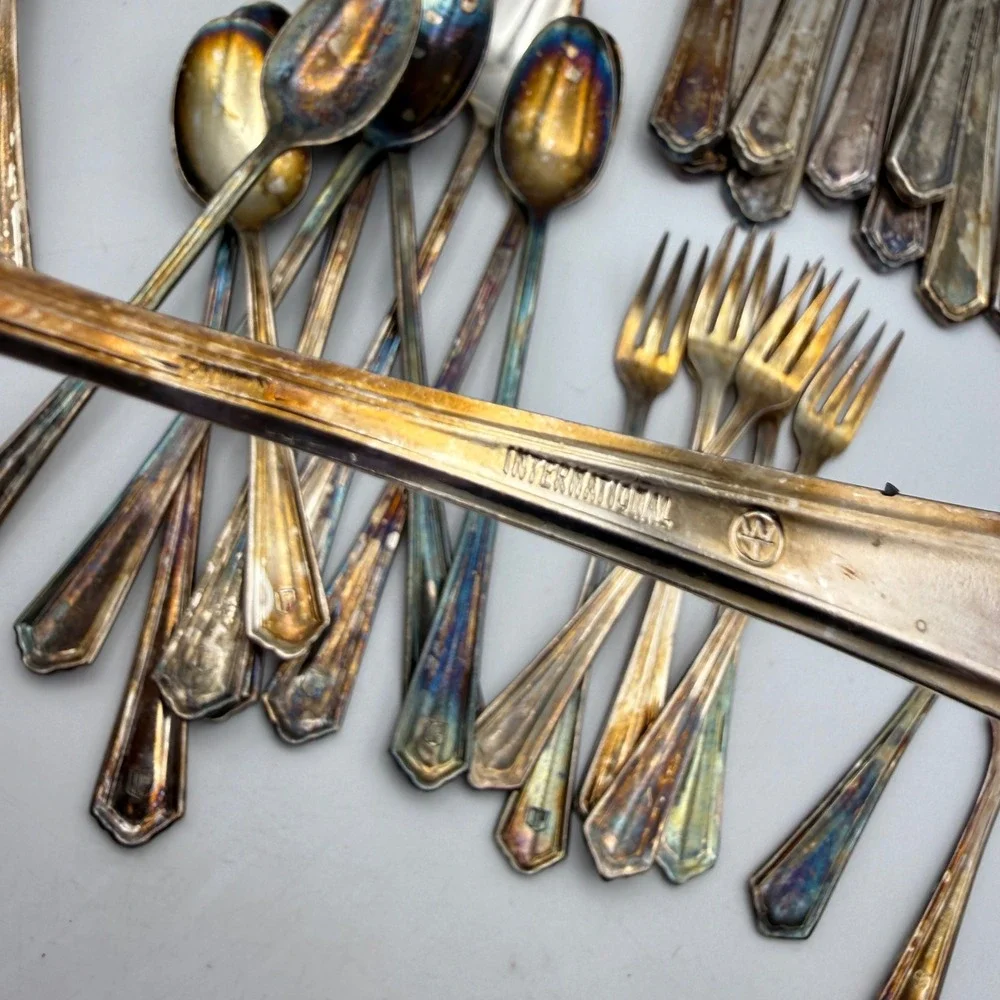 Victor S. Co. Silverplate Flatware 60pc Set Mix Silver Tarnish Art Deco Radisson
